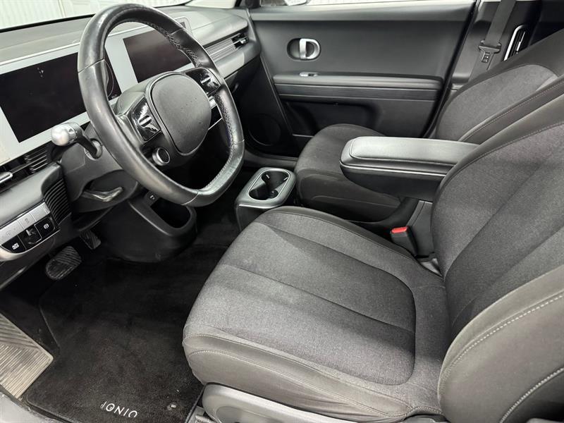 2022 Hyundai Ioniq - Image 16
