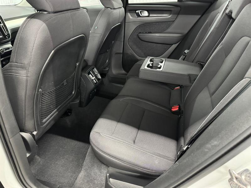2022 Volvo C40 - Image 20