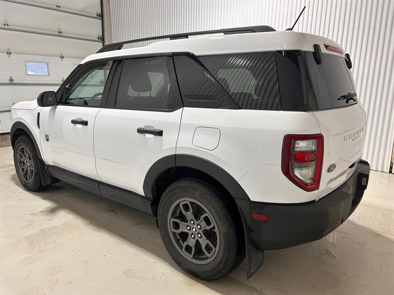 2023 Ford Bronco - Image 8