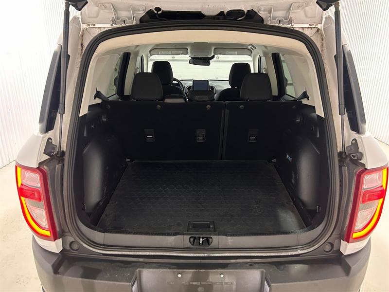 2023 Ford Bronco - Image 13