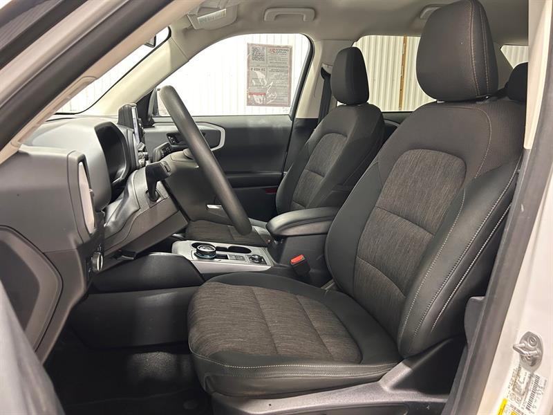 2023 Ford Bronco - Image 14