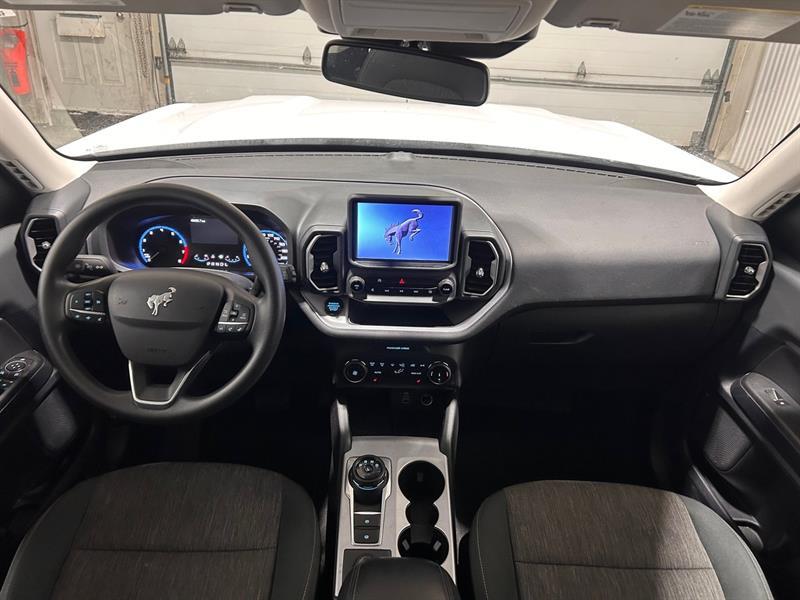 2023 Ford Bronco - Image 17