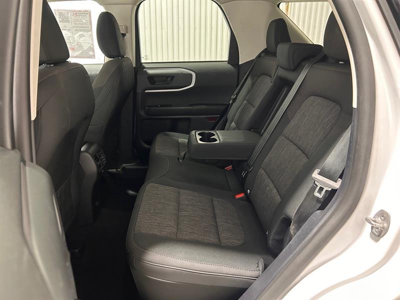 2023 Ford Bronco - Image 18