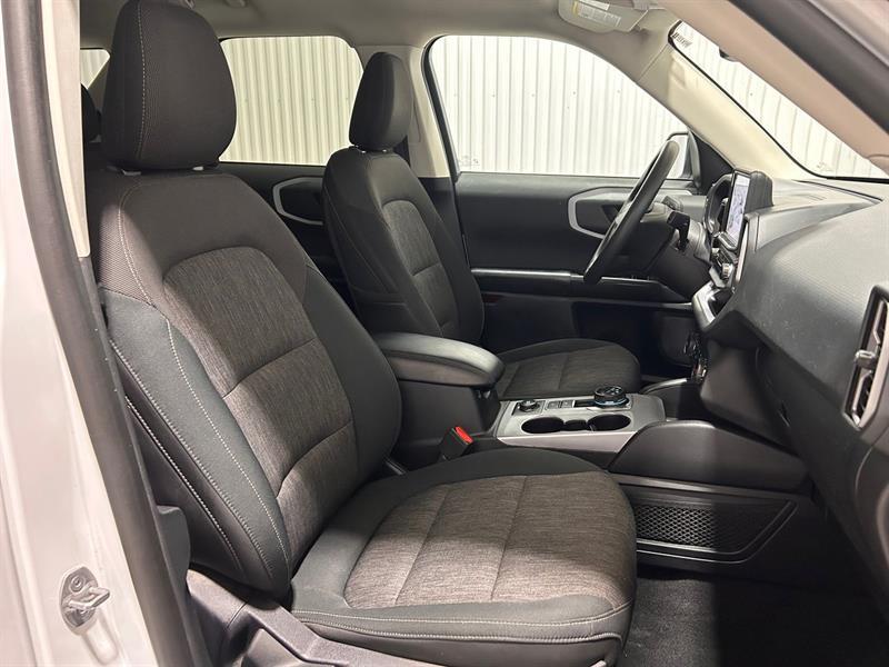 2023 Ford Bronco - Image 20