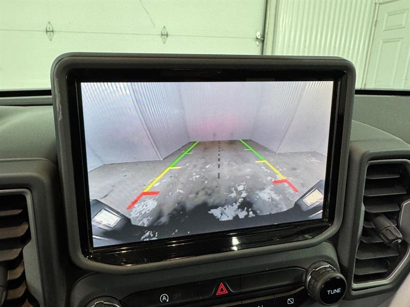 2023 Ford Bronco - Image 11