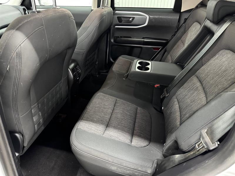 2023 Ford Bronco - Image 18