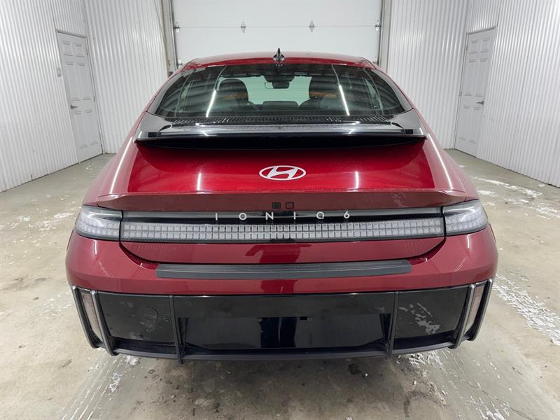 2024 Hyundai Ioniq - Image 7