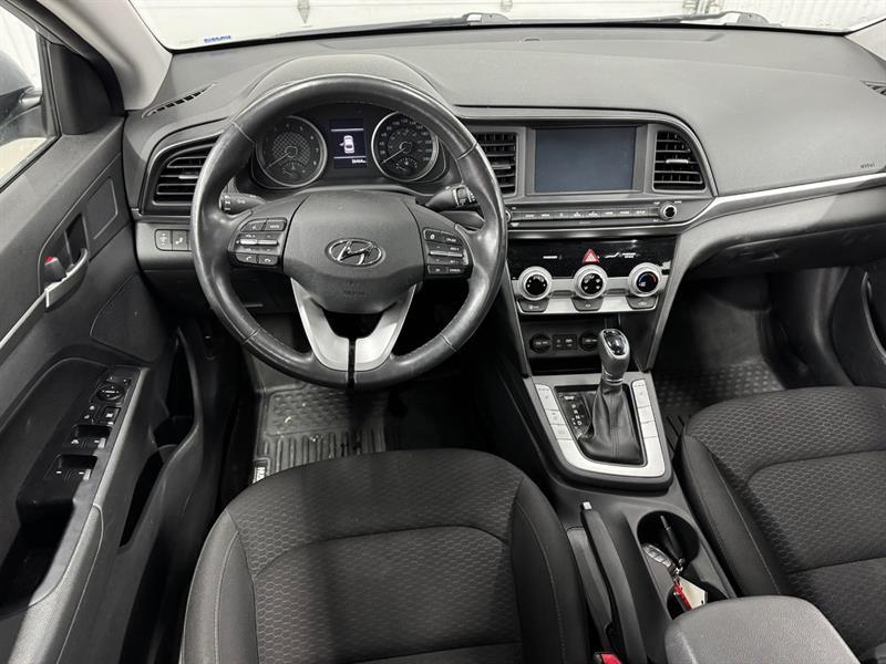 2020 Hyundai Elantra - Image 20