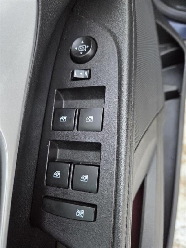 2016 Chevrolet Equinox - Image 17