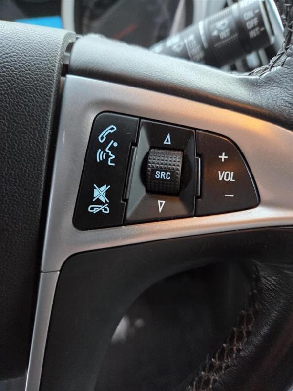 2016 Chevrolet Equinox - Image 19