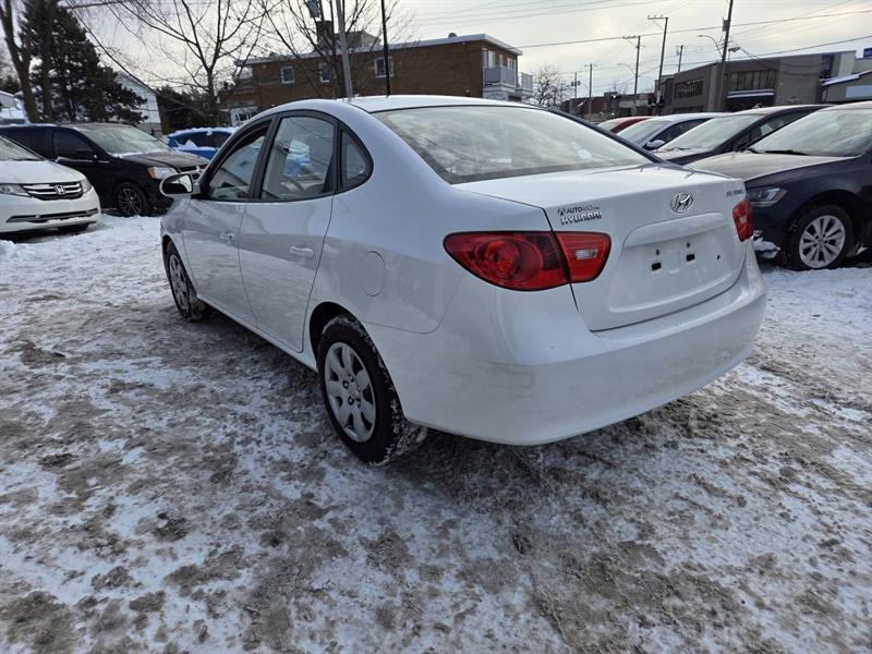 2009 Hyundai Elantra - Image 5