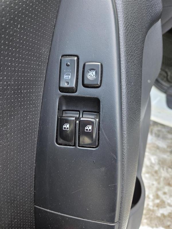 2009 Hyundai Elantra - Image 15