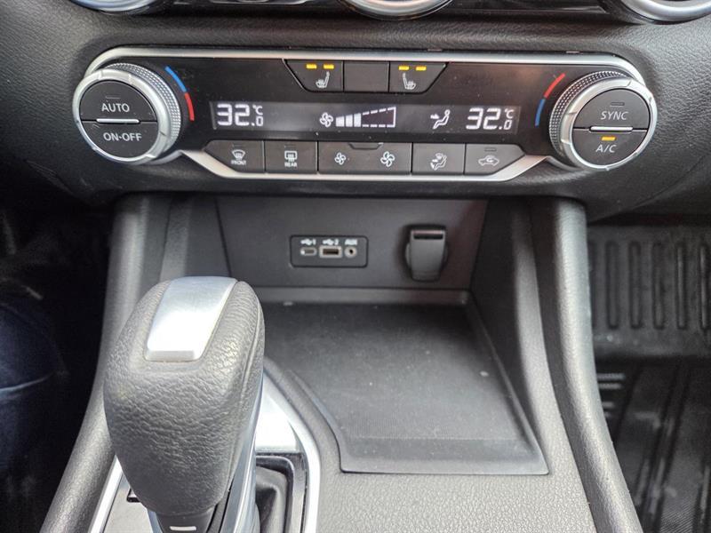 2020 Nissan Sentra - Image 21
