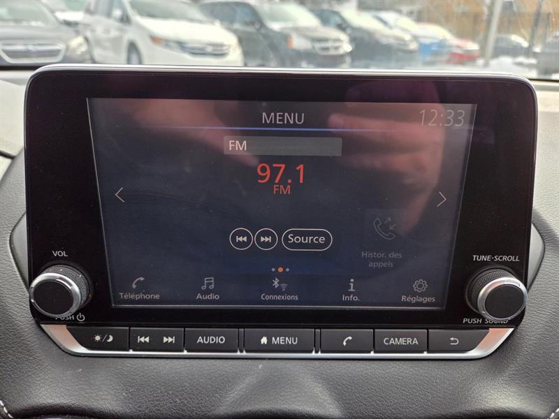 2020 Nissan Sentra - Image 22