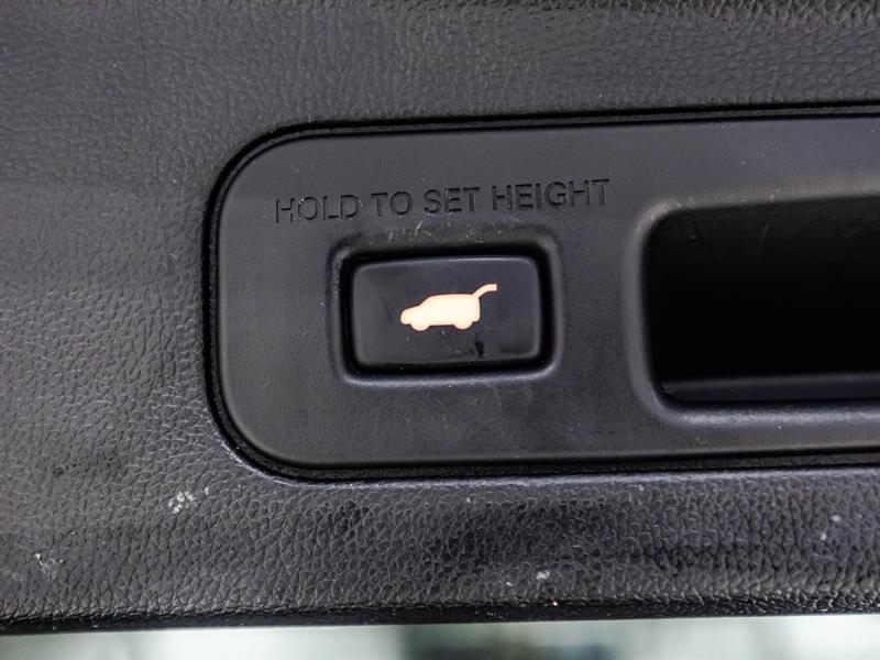 2024 Acura MDX - Image 15