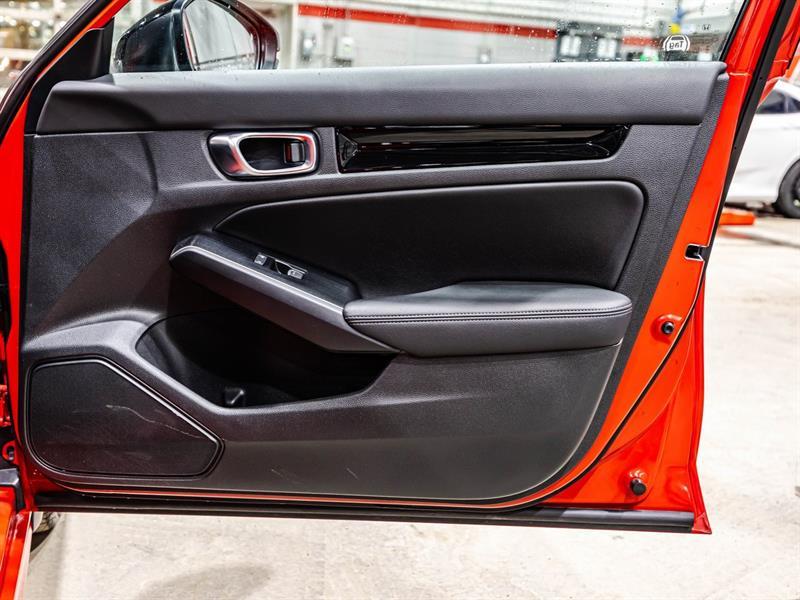 2025 Honda Civic - Image 17