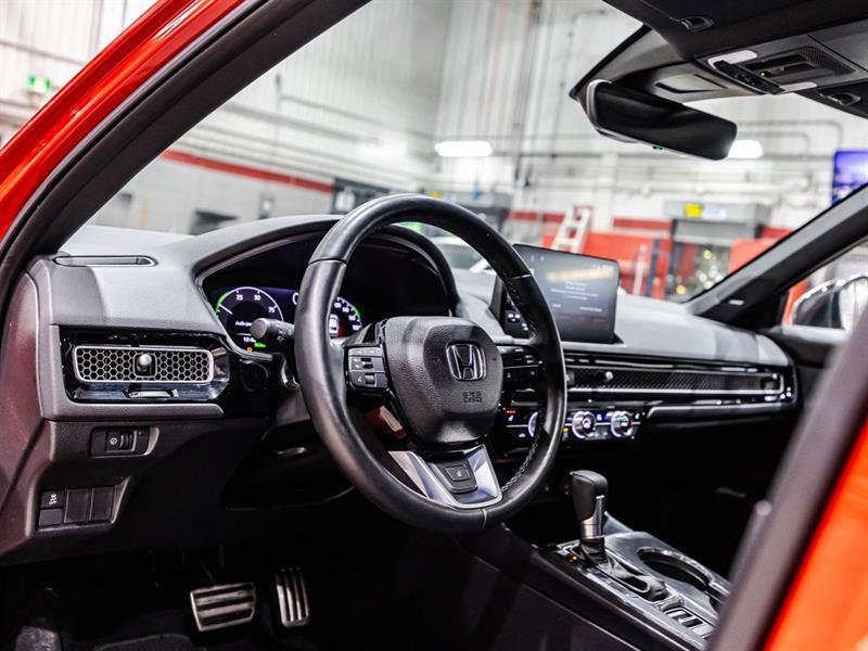 2025 Honda Civic - Image 21