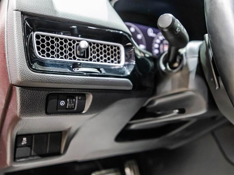 2025 Honda Civic - Image 22