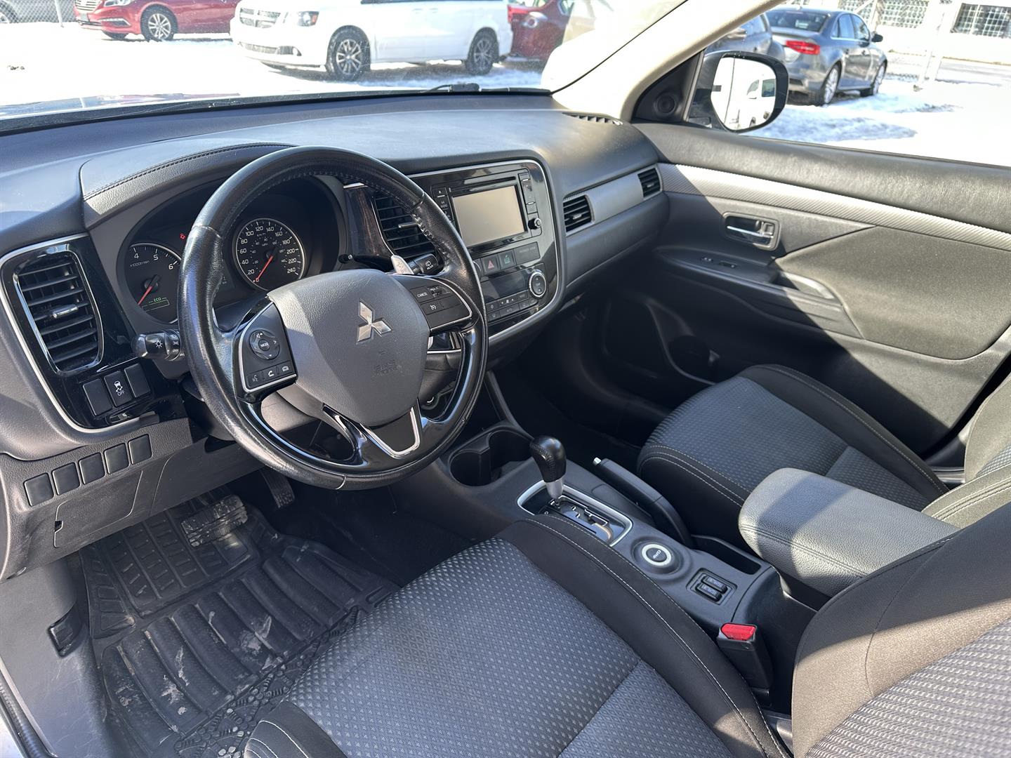 mitsubishi Outlander 2016 - 16