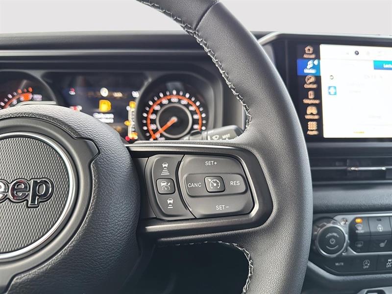 jeep Wrangler 2026 - 25