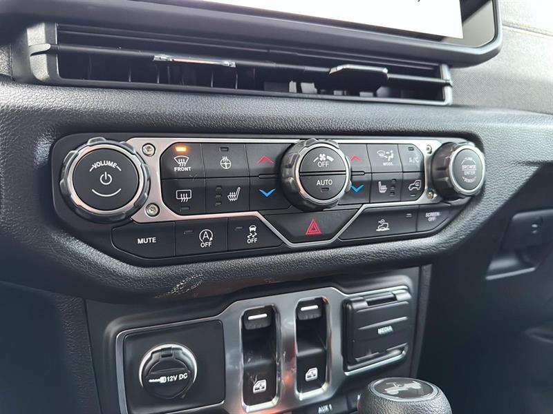 jeep Wrangler 2026 - 28