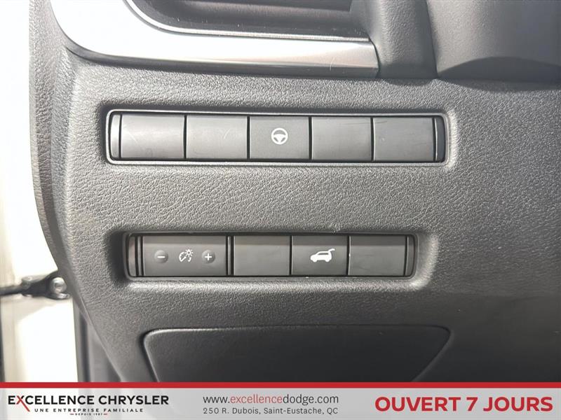 nissan Rogue 2023 - 12