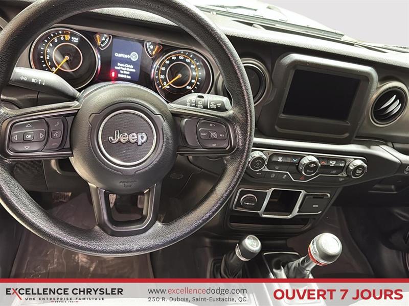 jeep Wrangler 2022 - 11