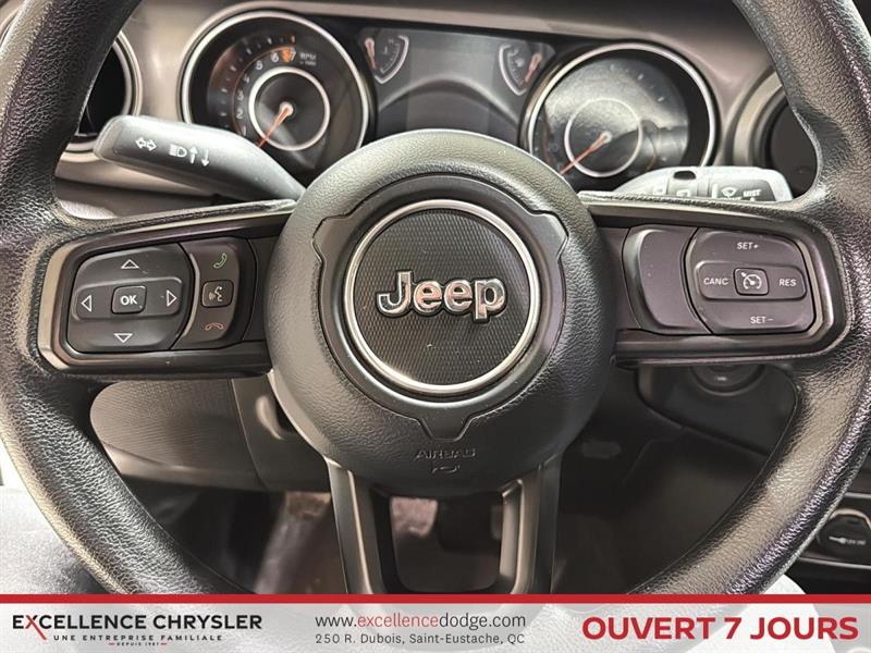 jeep Wrangler 2022 - 13