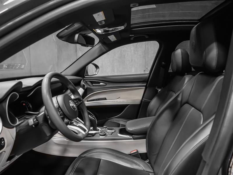 alfa romeo Stelvio 2020 - 17