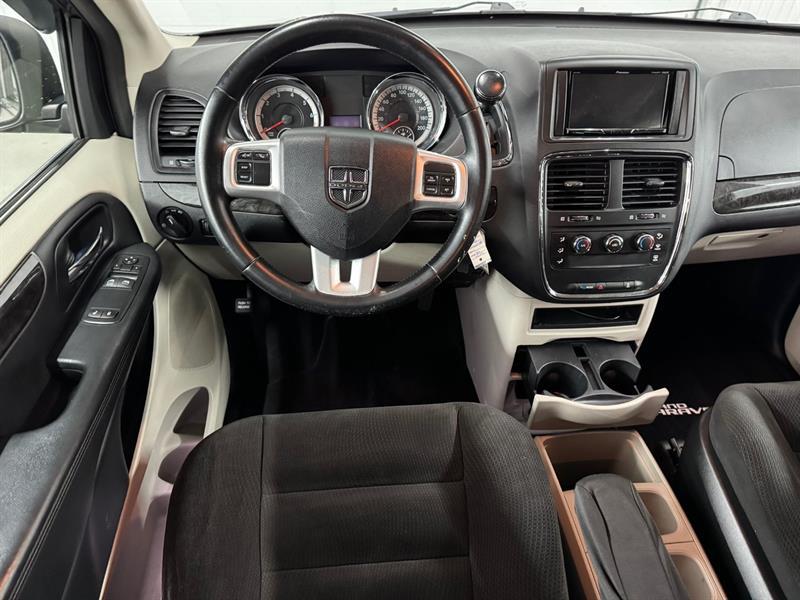 2016 Dodge Grand Caravan - Image 17