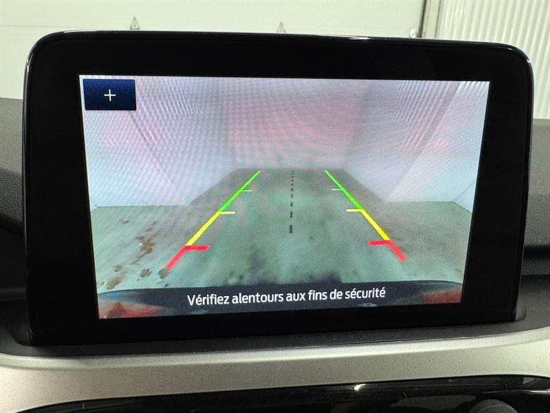 2020 Ford Escape - Image 23