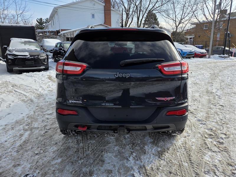 2017 Jeep Grand Cherokee - Image 6