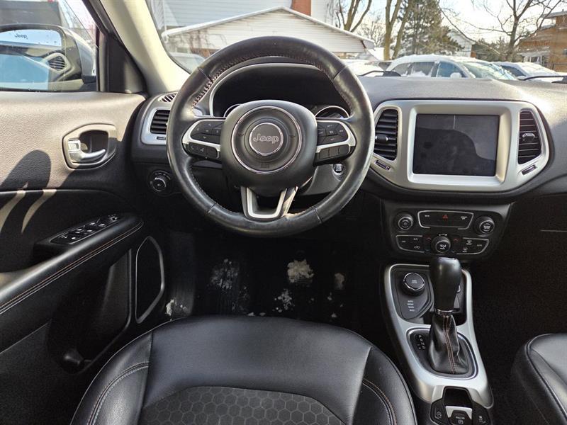 2018 Jeep Compass - Image 14