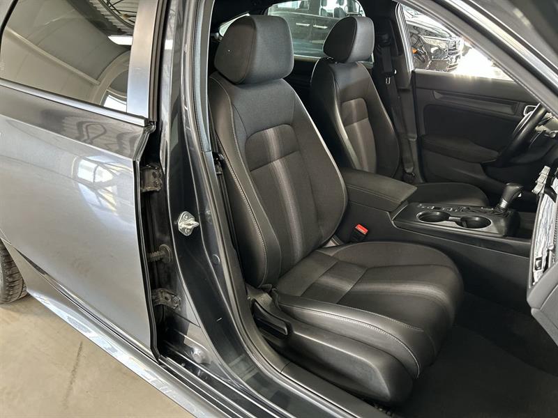 honda Civic Sedan 2025 - 35