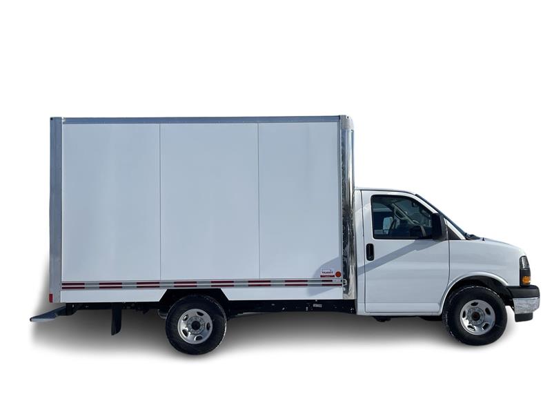 gmc Savana Cutaway 3500 2025 - 16