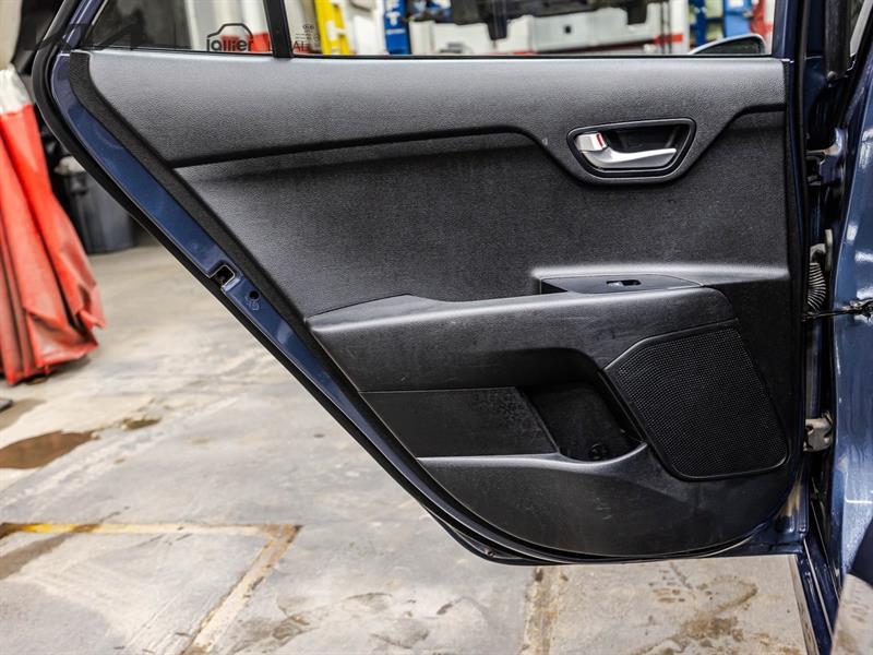 2018 Kia Rio - Image 12