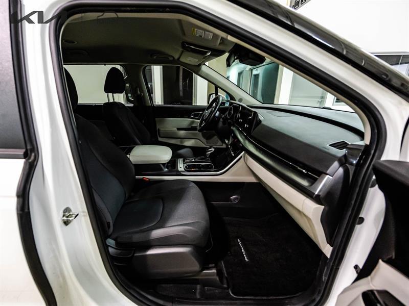2024 Kia Carnival - Image 11
