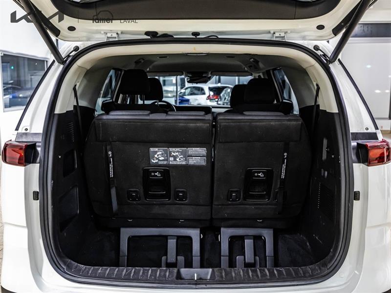 2024 Kia Carnival - Image 19