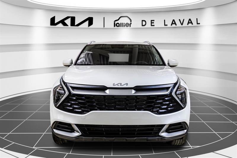 2025 Kia Sportage - Image 3