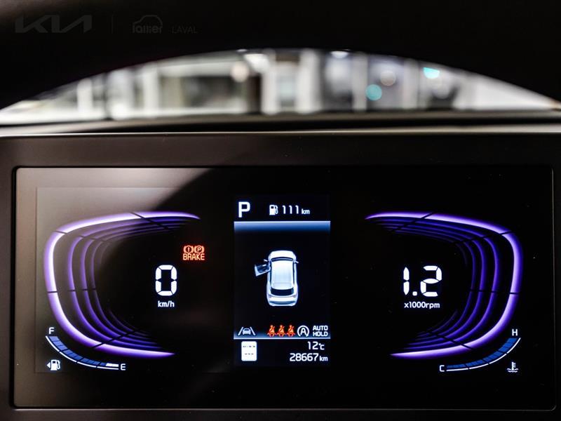 2025 Kia Sportage - Image 15