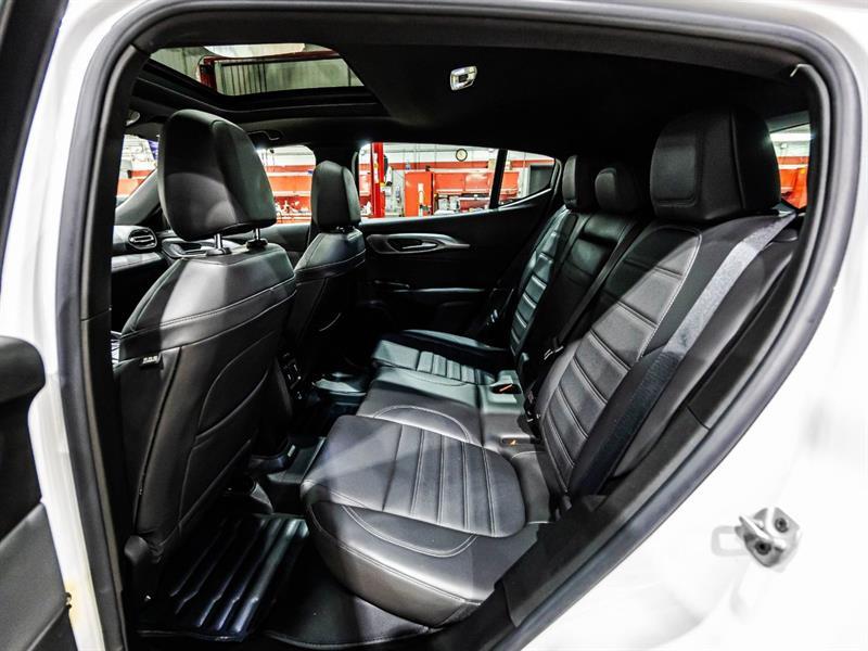 2023 Dodge Hornet - Image 14