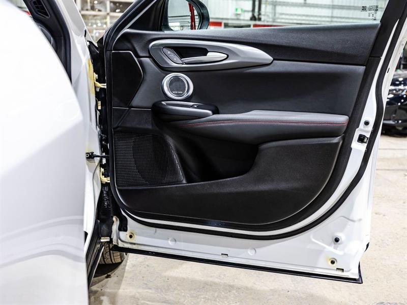 2023 Dodge Hornet - Image 18