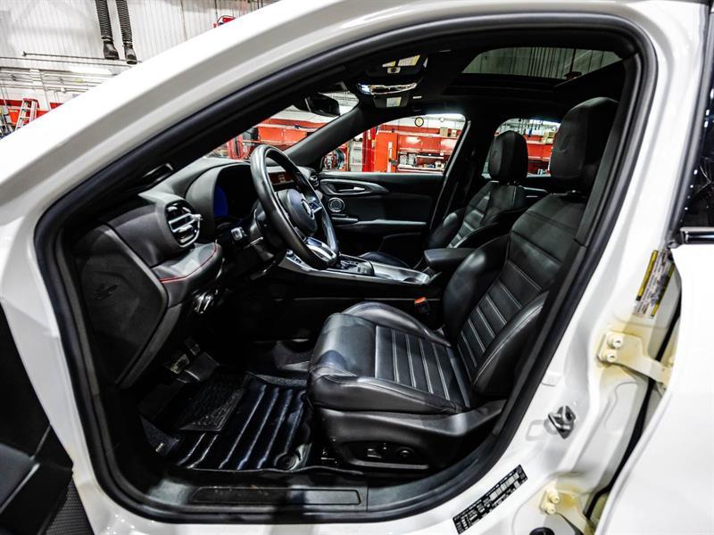 2023 Dodge Hornet - Image 22