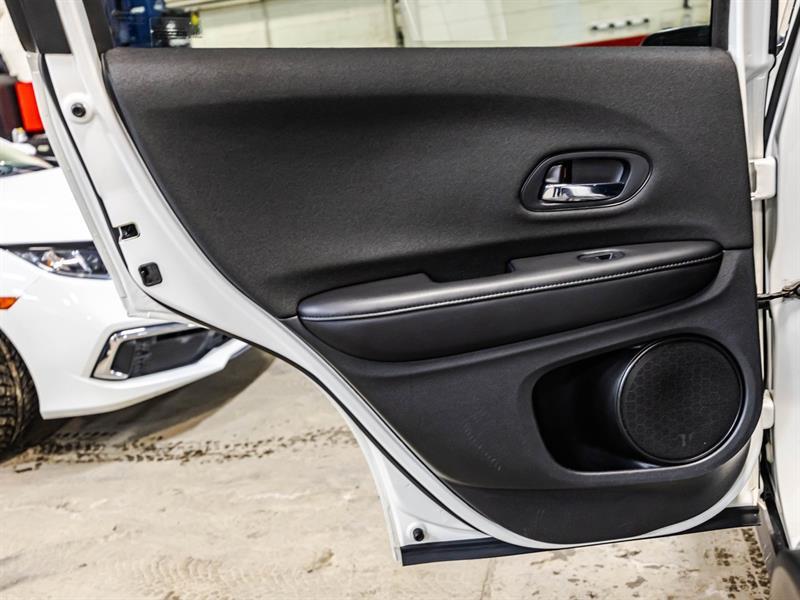 2021 Honda HR-V - Image 12