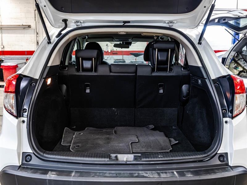 2021 Honda HR-V - Image 15