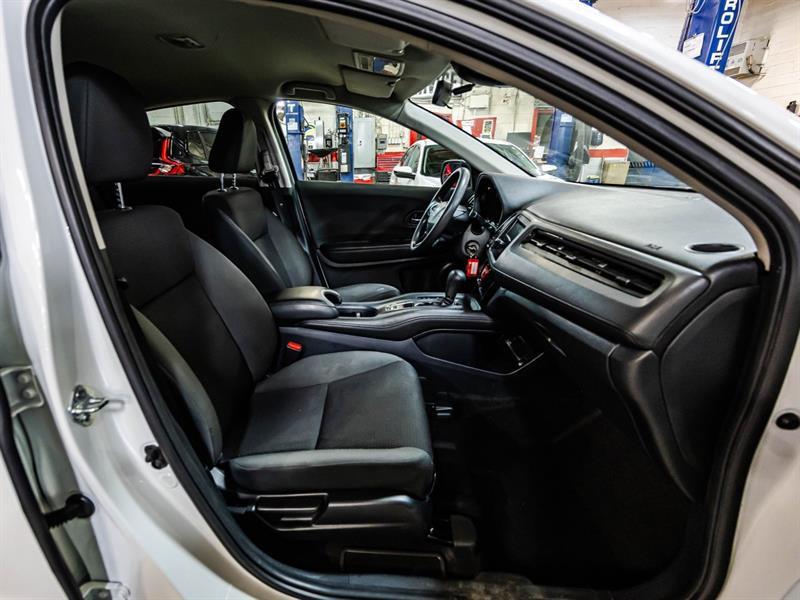 2021 Honda HR-V - Image 17