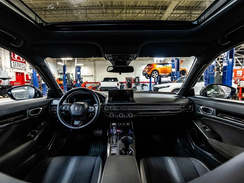 2025 Honda Civic - Image 14