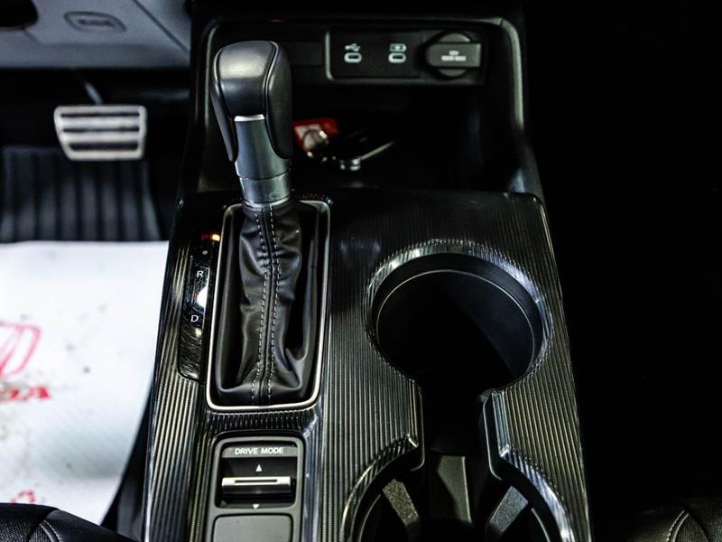 2025 Honda Civic - Image 25