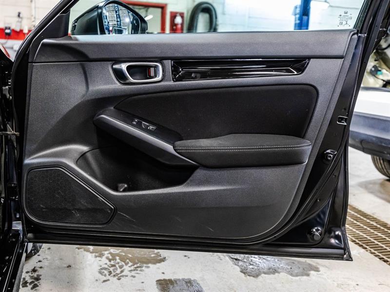 2022 Honda Civic - Image 16