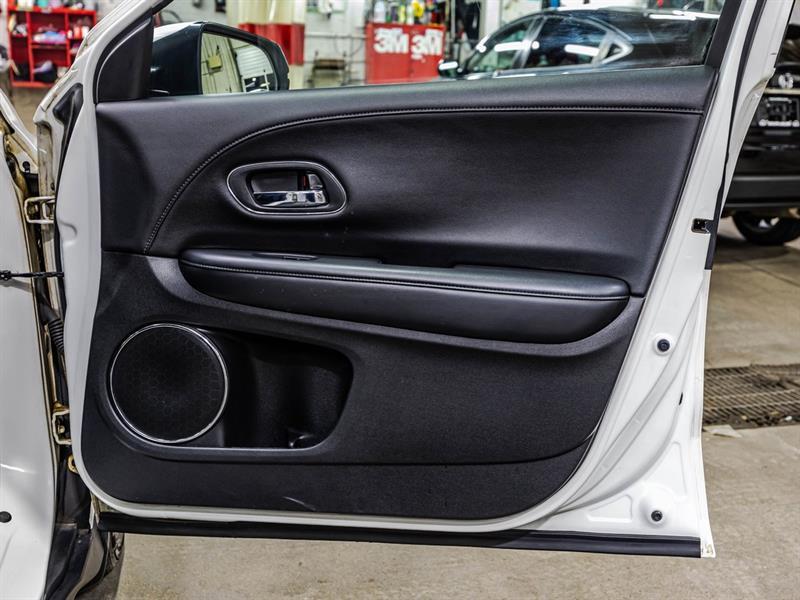 2017 Honda HR-V - Image 17